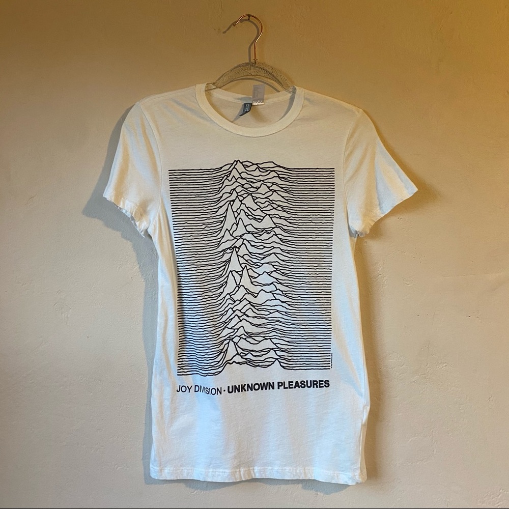 Joy Division - Unknown Pleasures shirt